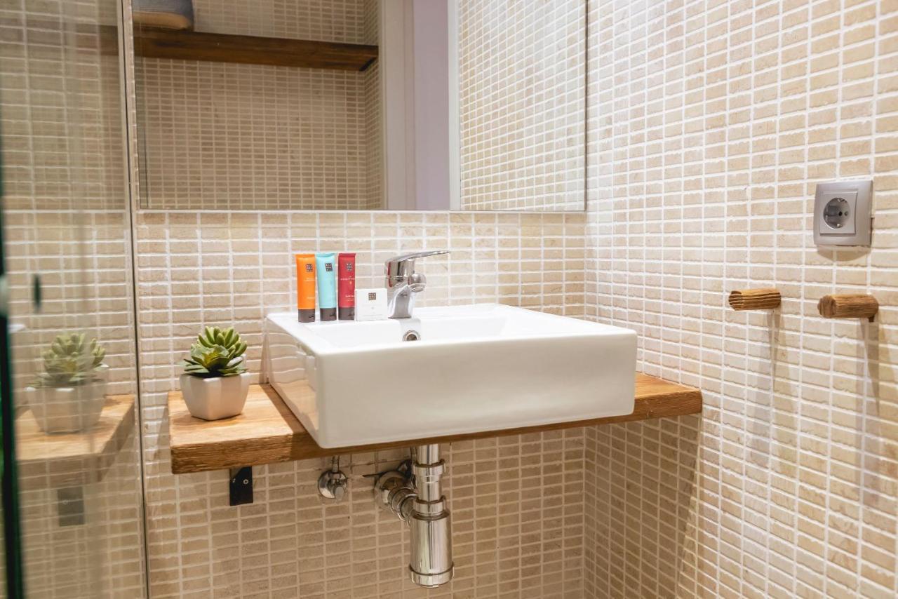 Bravissimo La Mora Apartamento Girona Exterior foto